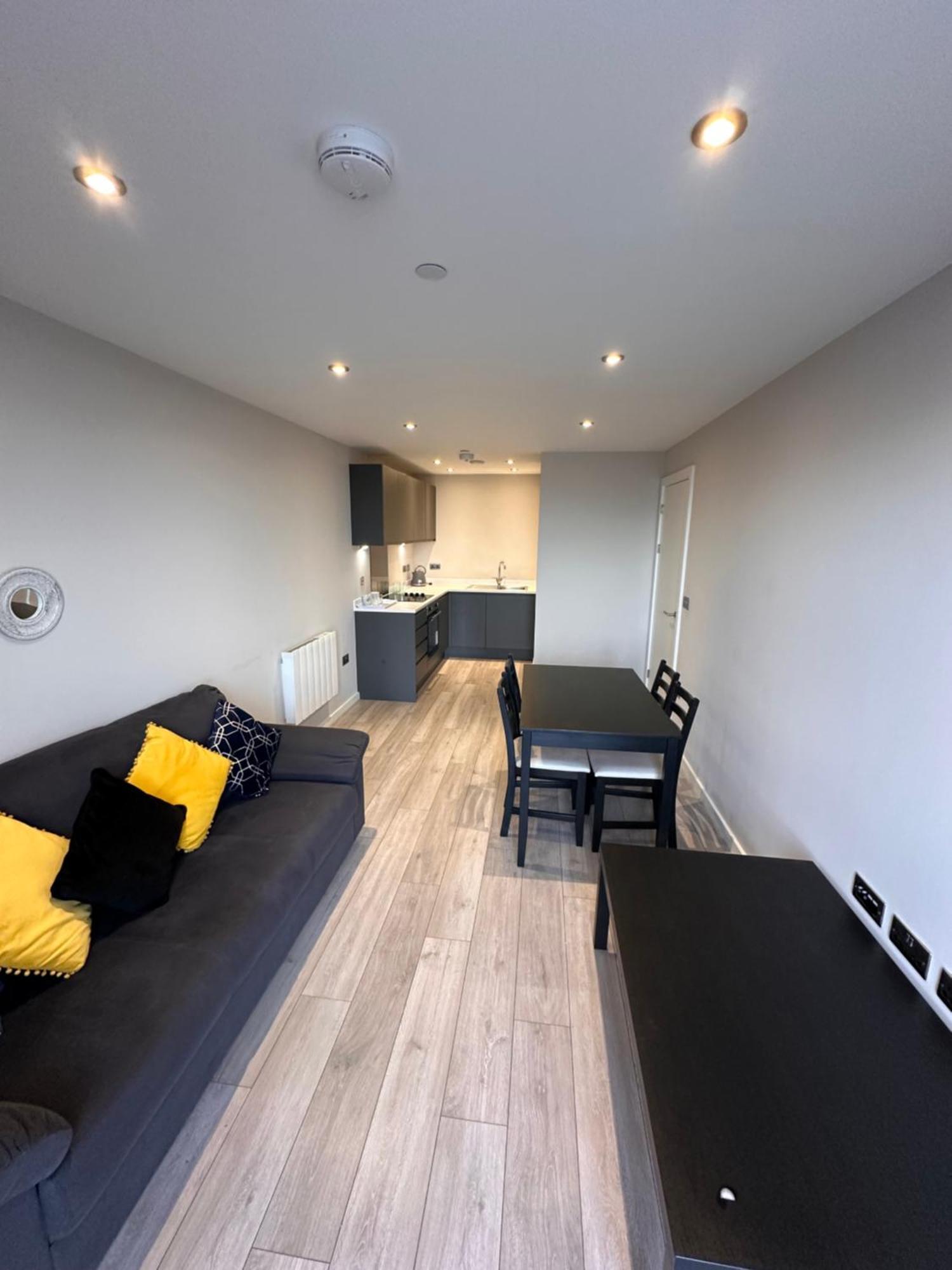 Park Central Liverpool Apartment 外观 照片