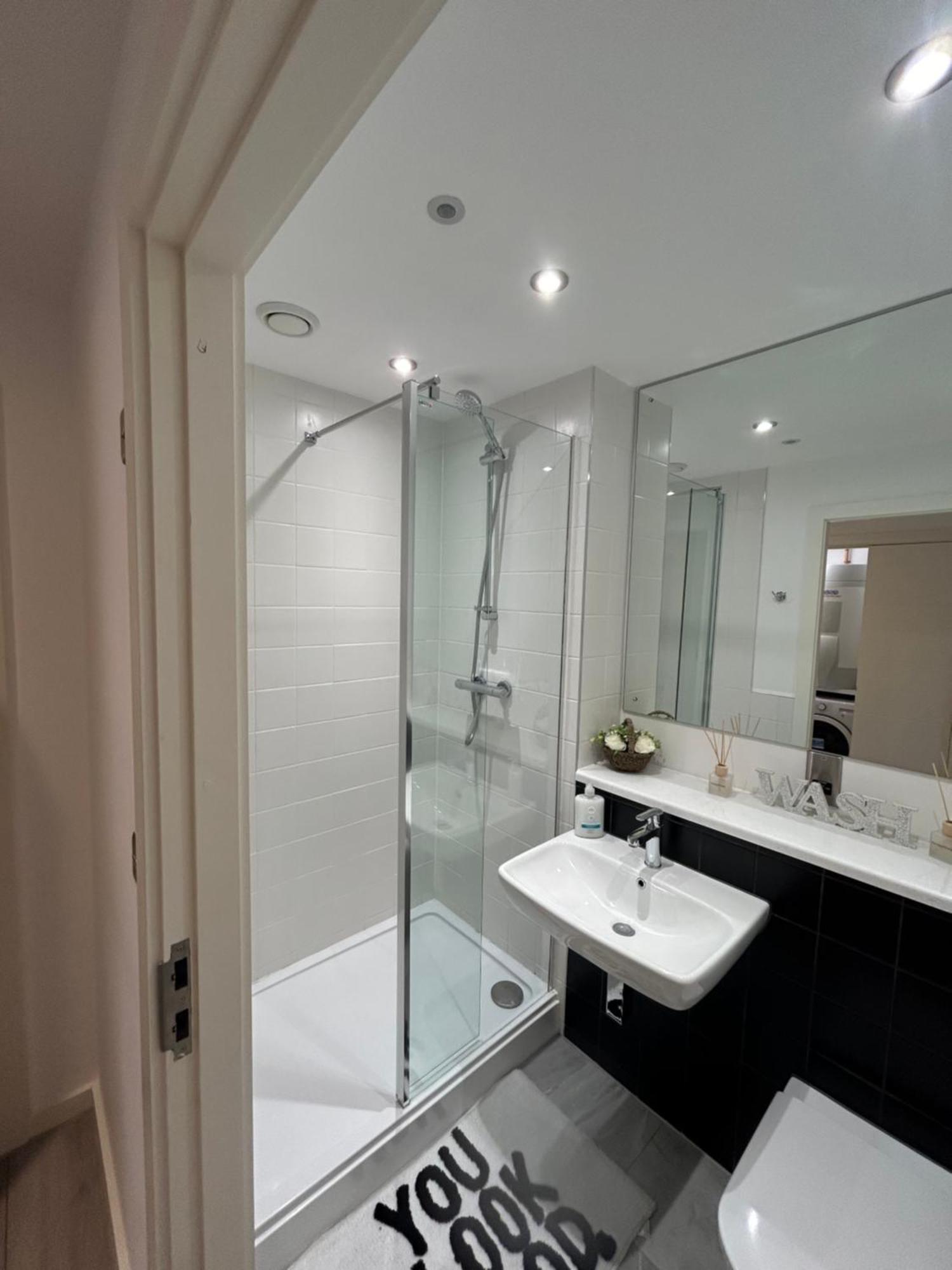 Park Central Liverpool Apartment 外观 照片