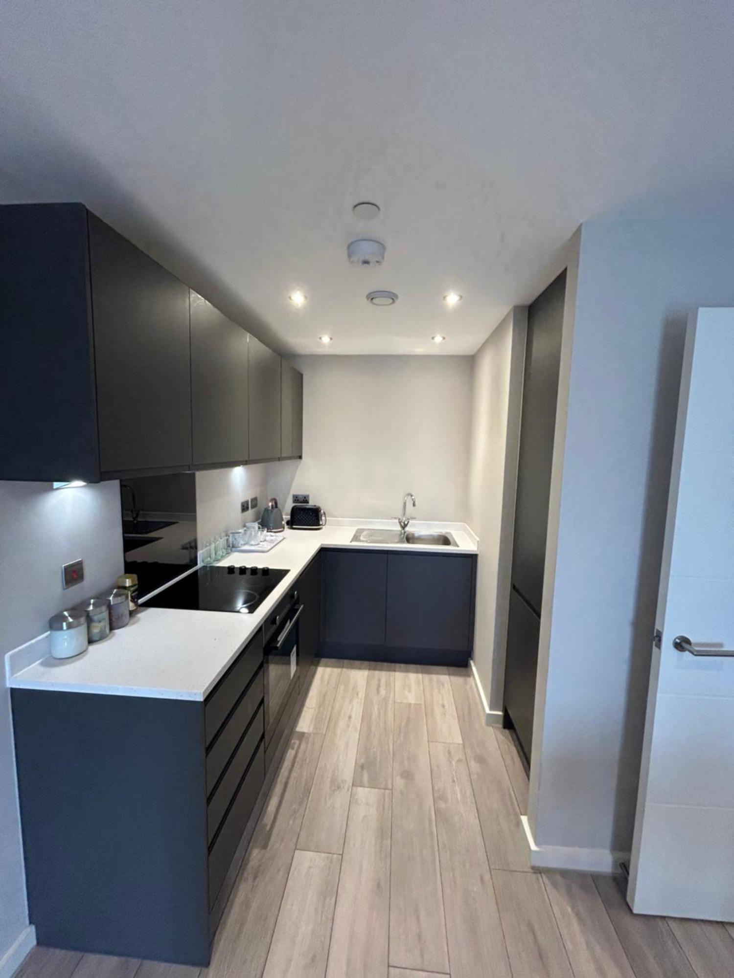 Park Central Liverpool Apartment 外观 照片